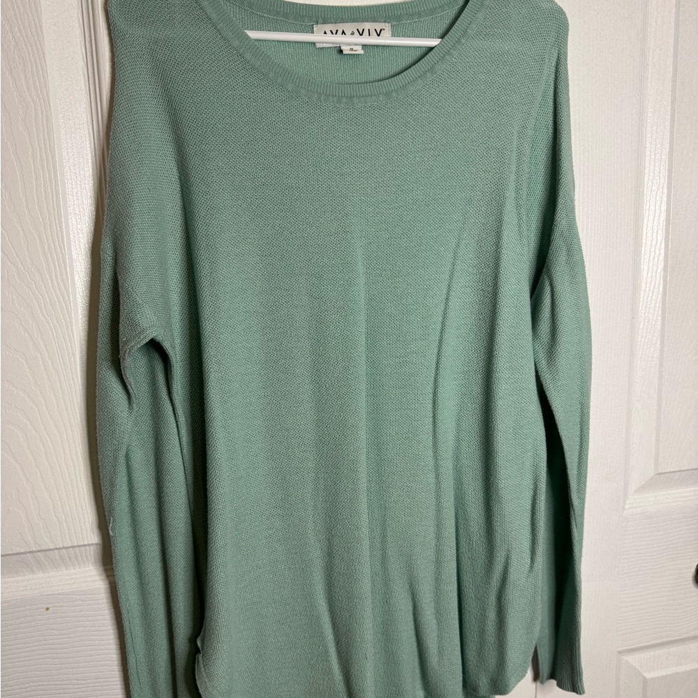 Women's Green Top